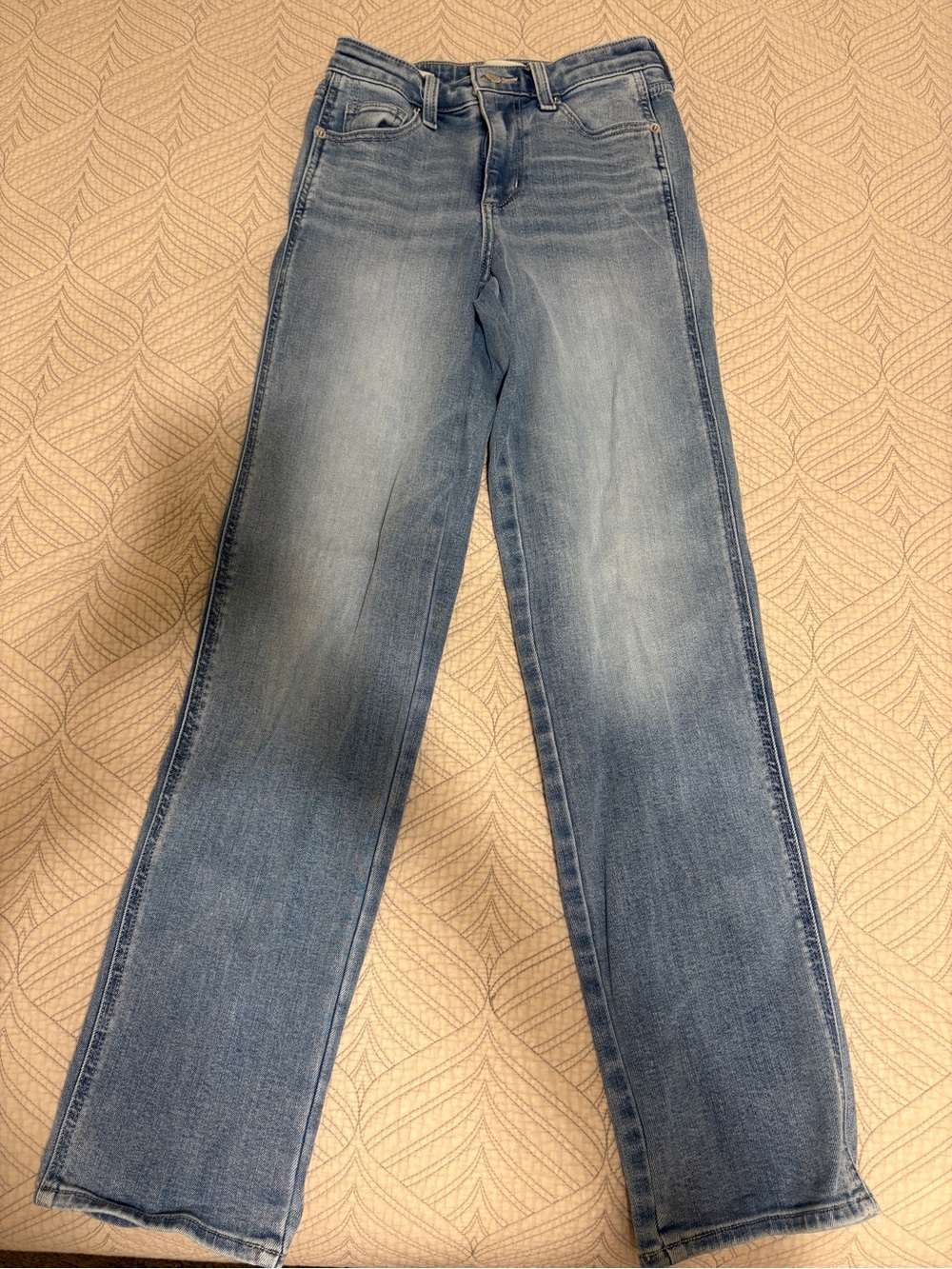 Universal Thread HR Women’s Straight-Leg Jeans - Size 2